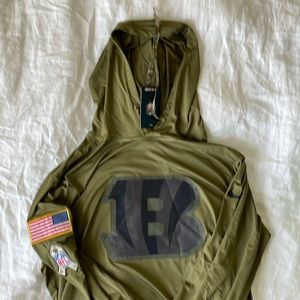 Cincinnati Bengals 2022 Salute to Service Pullover Hoodie Olive